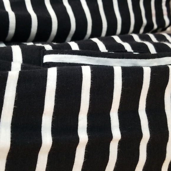 Petite MP Talbots super stretchy black and white casual cardigan size medium P - Picture 7 of 14